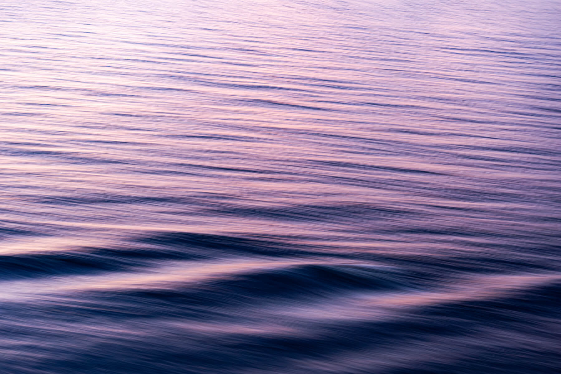 MovingWaterShine